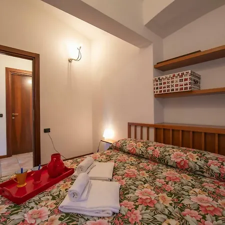 Sleeps 6 Appartamento *